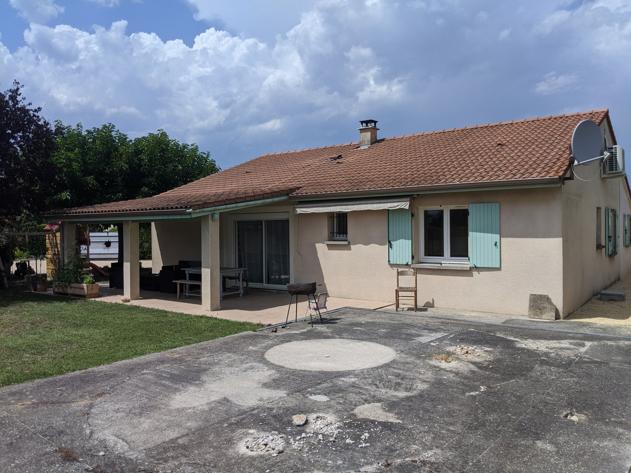 vente À acheter à SaintRambertD'Albon, Coinaud Villa avec 4 chambres beau terrain de 1160m² vente À acheter à SaintRambertD'Albon, Coinaud Villa avec 4 chambres beau terrain de 1160m²